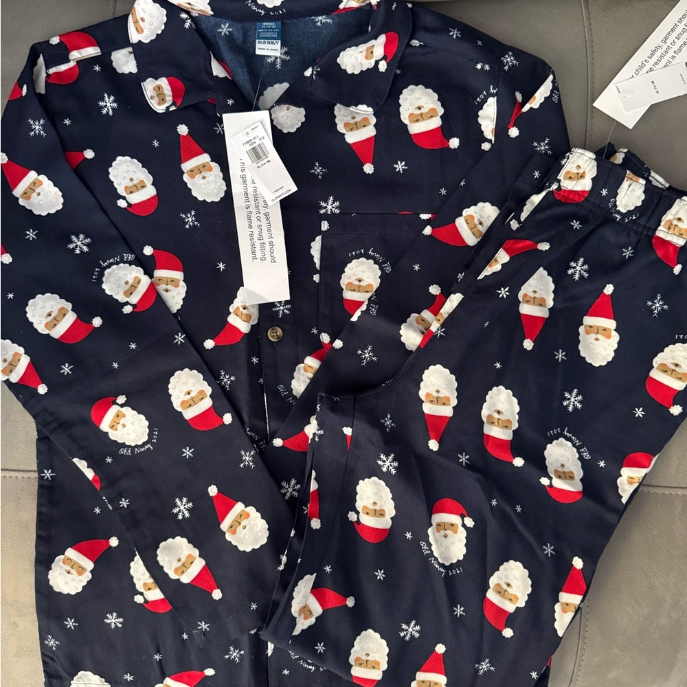Old Navy Navy Santa Print Kids Pajama Set Boys XL NWT
